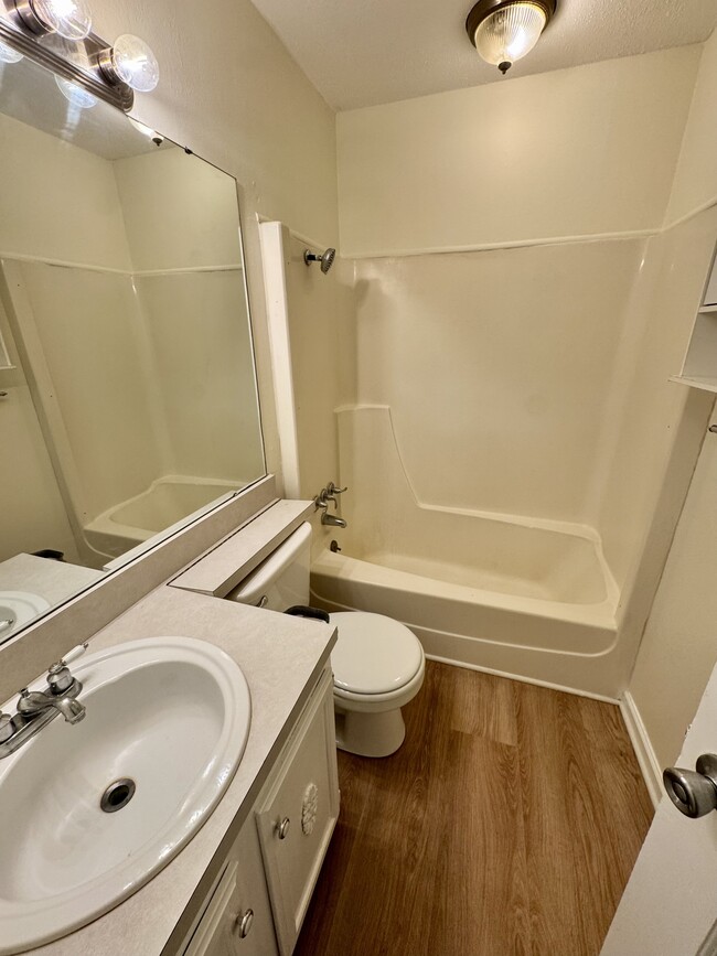 Building Photo - 4012 Liberty St