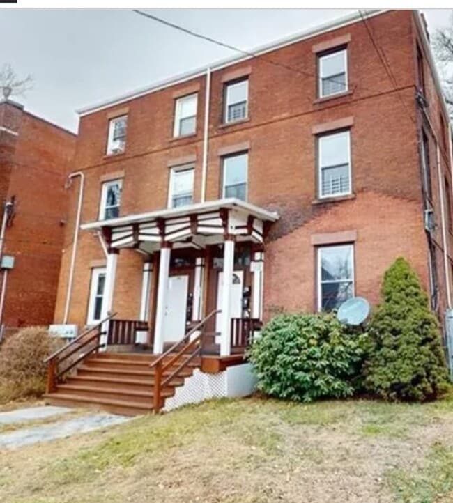 Building Photo - 22 Townley St