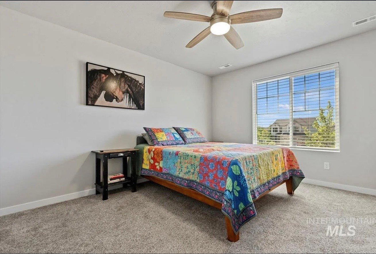 Building Photo - 5668 W Stadium Ln