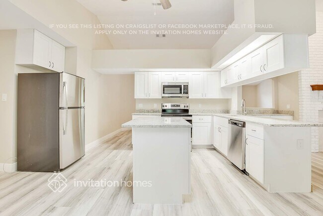 Building Photo - 1751 Moss Ct