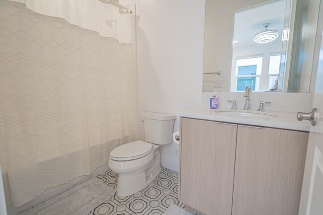 Building Photo - Luxury Smart Home with Green Belt Views in Tesoro Highlands!