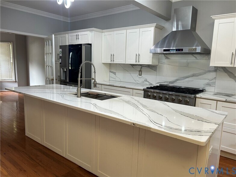 Building Photo - 12305 Maybrook Ln