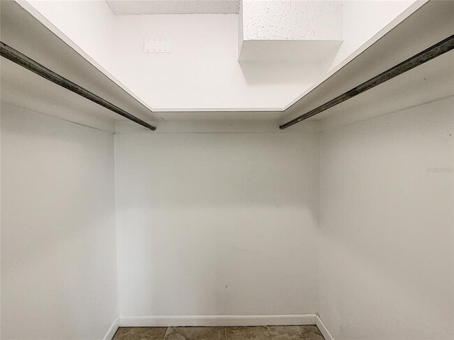 Building Photo - 1506 E Jefferson St