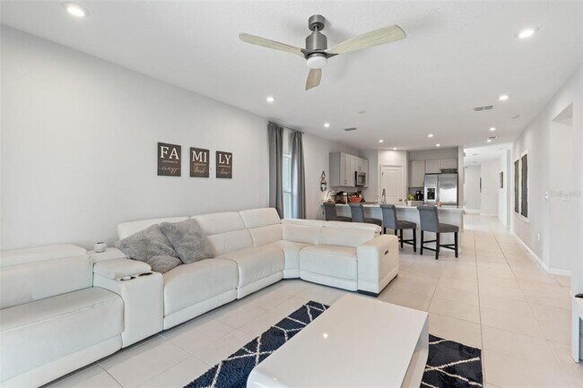 Building Photo - 5219 Tuscany Ln