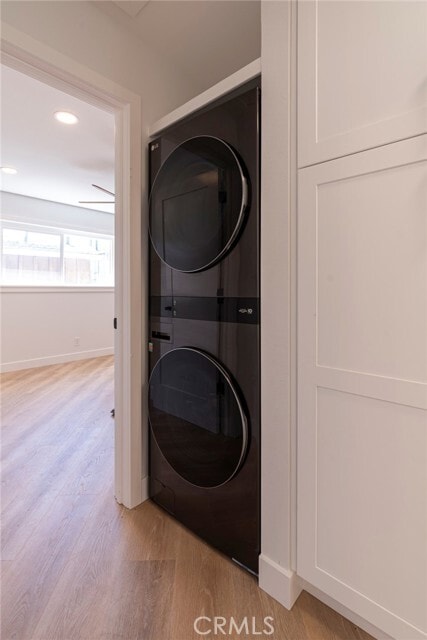 Building Photo - 1008 Delaware St