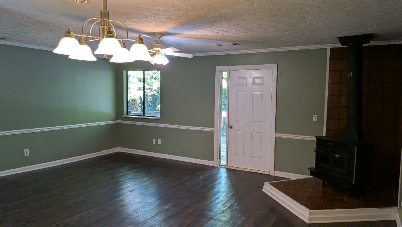 Building Photo - 1534 Spender Dr