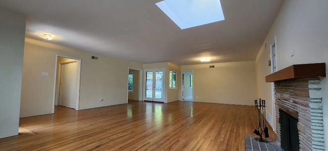 Building Photo - 4088 Laguna Way