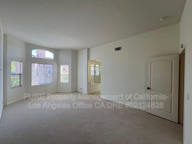 Building Photo - 2801 Sepulveda Blvd