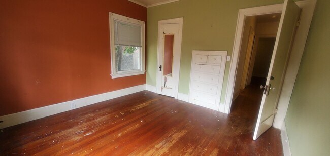 Building Photo - 1015 High St