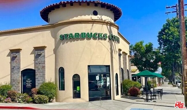 Building Photo - 2334 Keeler St