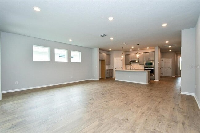 Building Photo - 8126 Trimbelle Ter