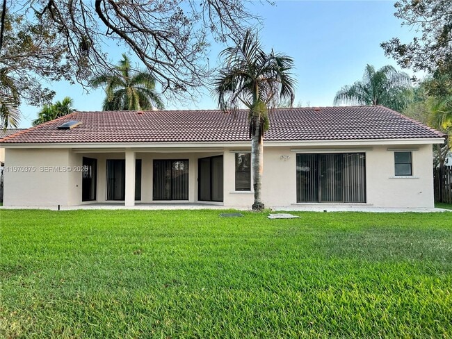 Building Photo - 6641 NW 52nd St