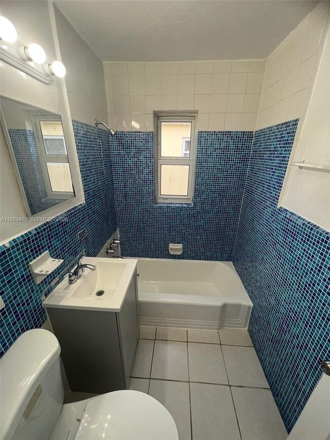 Building Photo - 1285 NW 60th St