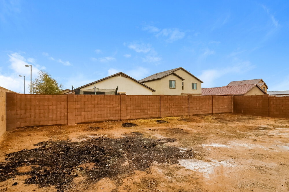 Building Photo - 25446 W Carson Dr