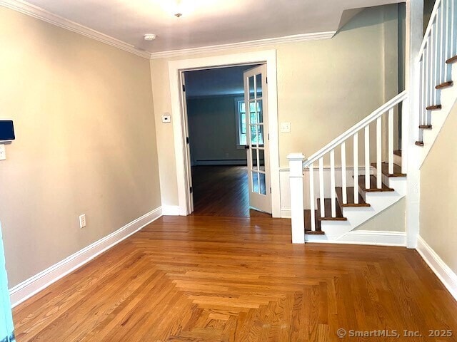 Building Photo - 623 Elm St