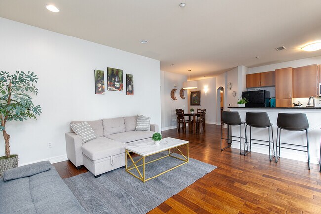 Building Photo - 1225 Island Ave