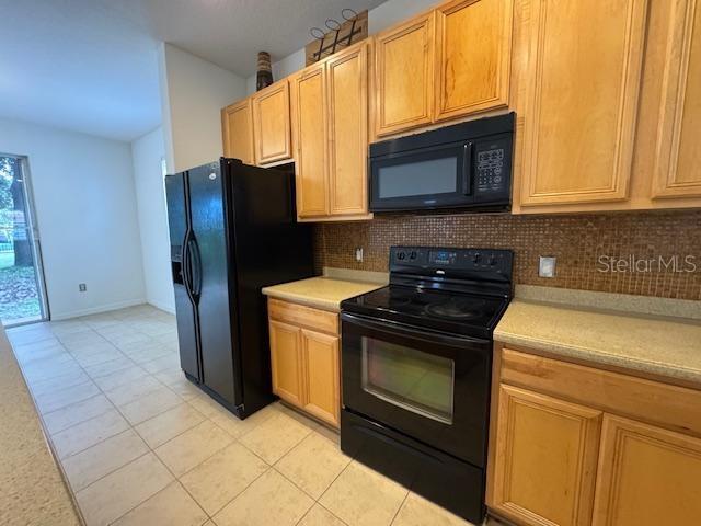 Building Photo - 5160 Regatta Dr