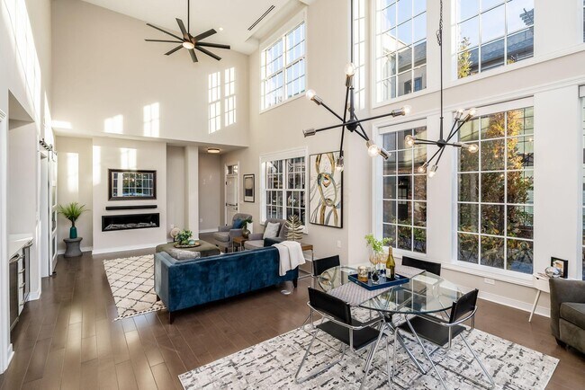 Building Photo - 100 Normandy Ave