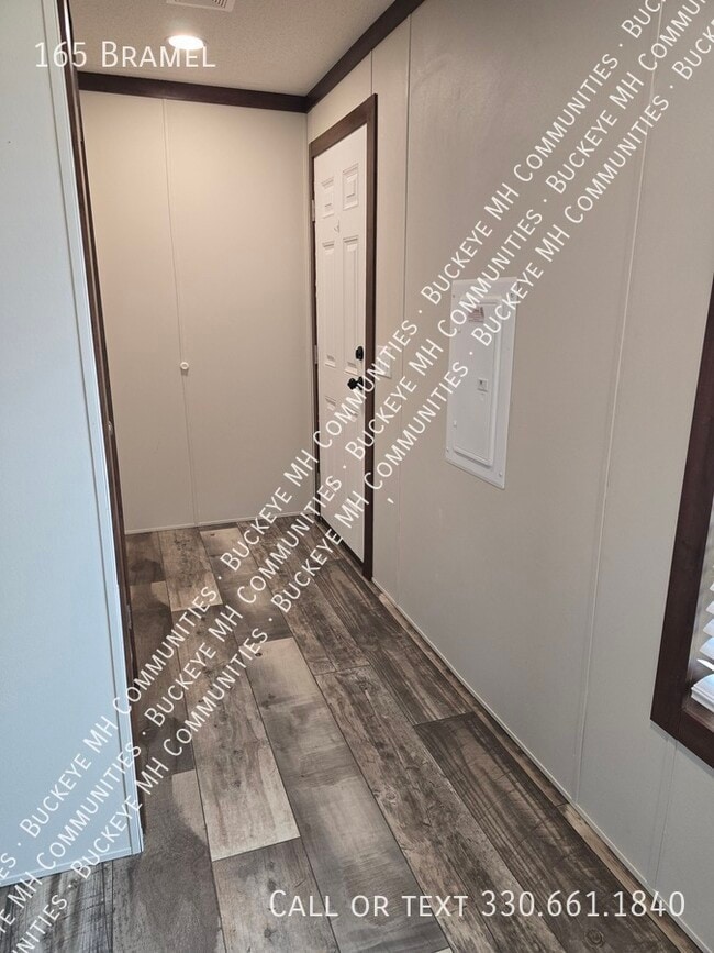 Building Photo - 165 Bramel-