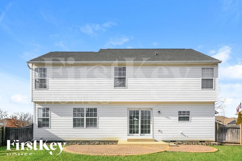 Building Photo - 8085 Lawrence Woods Blvd