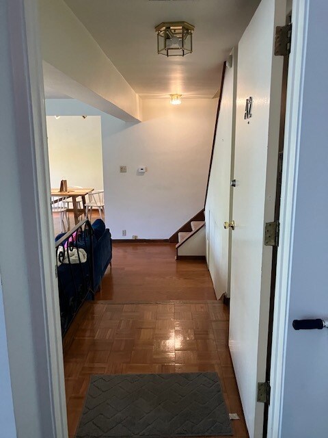 Building Photo - 5708 Walnut St