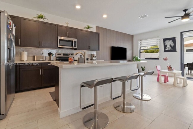 Building Photo - 3431 W 109th Pl