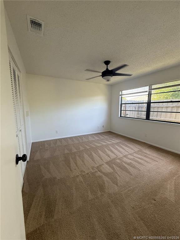 Building Photo - 3096 SE Glasgow Dr