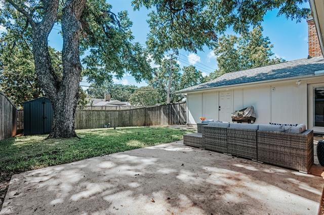 Building Photo - 10642 Mapleridge Dr