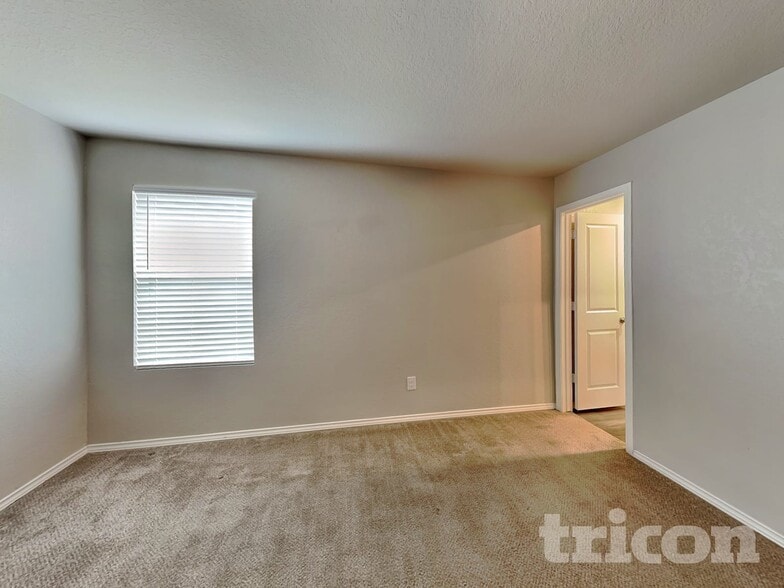 Building Photo - 6542 Augustus Magee