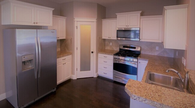 Building Photo - 28839 SW Costa Cir W