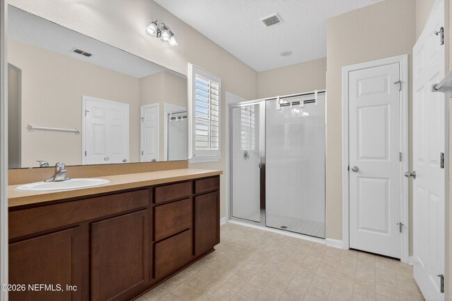 Building Photo - 234 Taylor Ridge Ave