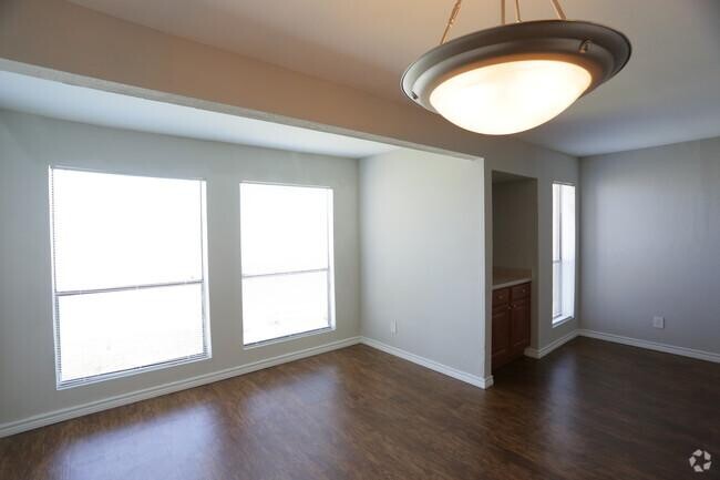 Building Photo - 1 bedroom in Richardson TX 75082