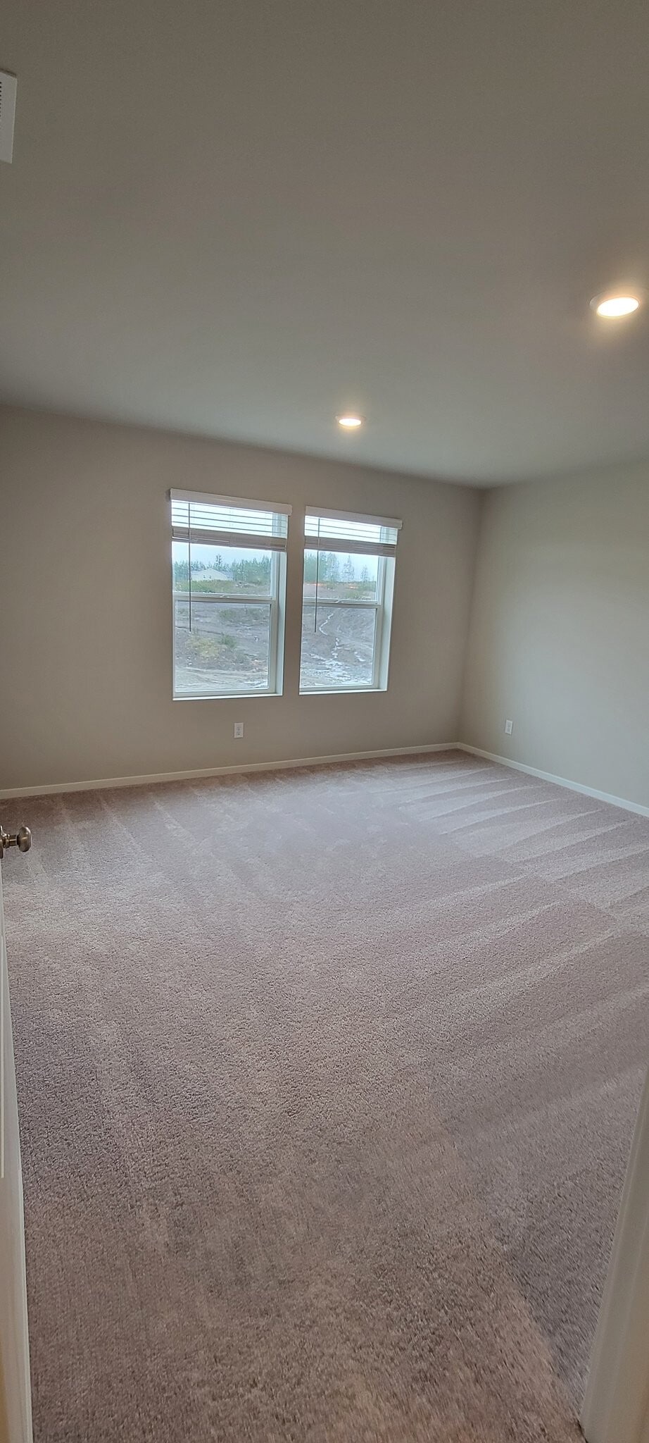 Building Photo - 1152 SW Pendleton Way