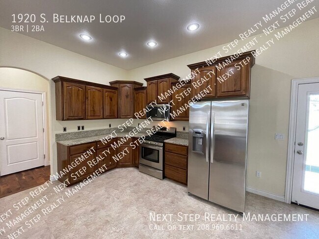 Building Photo - 3 Bed 2 Bath Home Nampa - NO SECURITY DEPO...