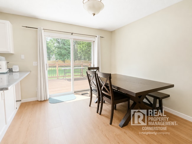 Building Photo - Spacious 4BD Home in Orchard Meadows | Finished Basement | Large Backyard