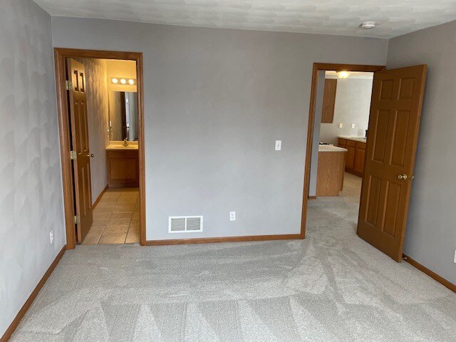 Building Photo - 10428 Metalmark Ln