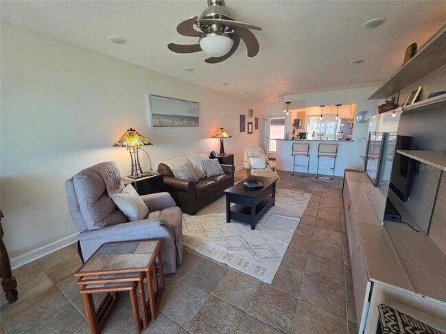 Building Photo - 6295 Bahia Del Mar Cir