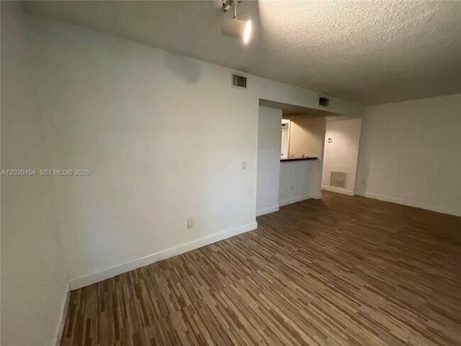 Building Photo - 4261 W McNab Rd