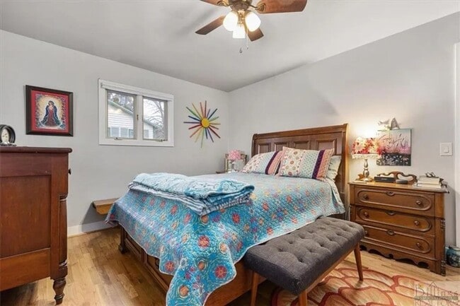 Building Photo - Beautifully Updated 2-Bedroom Home with Fenced Yard & Spacious Basement