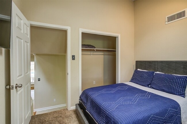 Building Photo - 6614 Winkleman Rd