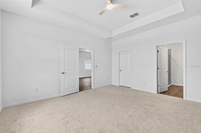 Building Photo - 31463 Paper Birch St