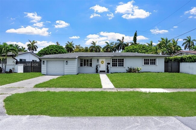 Building Photo - 9075 SW 48th Ter