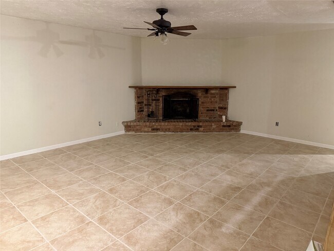 Building Photo - 4915 Porter Ridge Dr