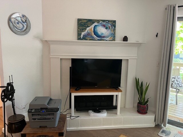 All-Inclusive Furnished 1 Bedroom 1 Bath with Office Center in Bay Club- 2 miles Sullivan's Island - 1481 Center St Ext