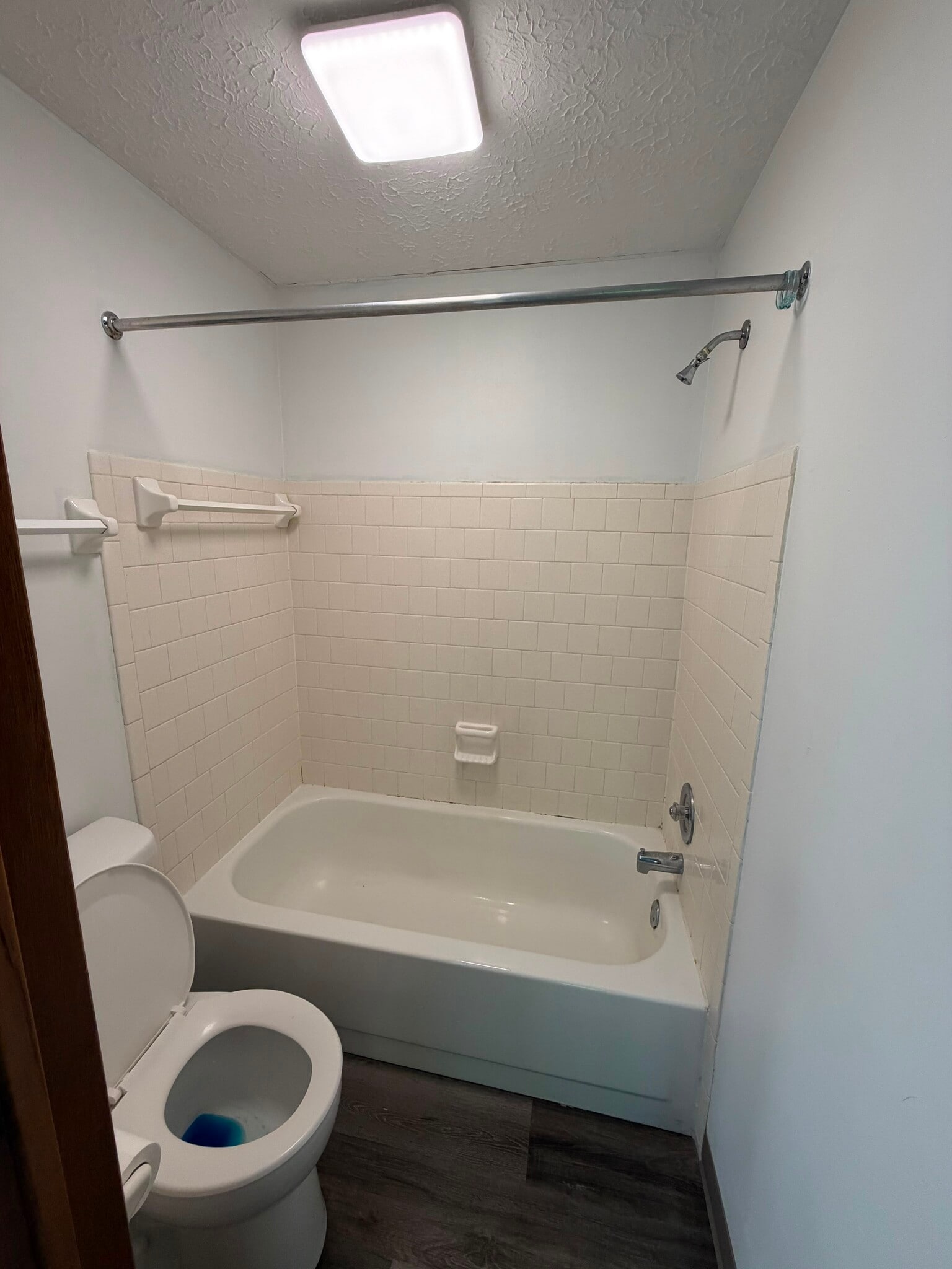Building Photo - 1762 Queensbridge Dr