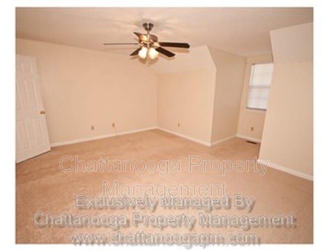 Building Photo - 27 Cedar Tree Ln