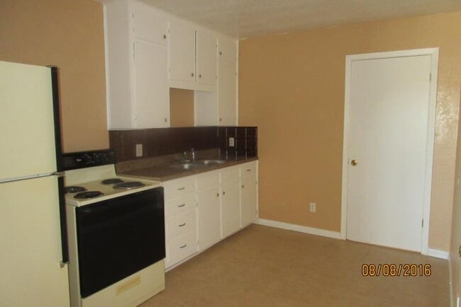 Building Photo - 1012 Georgetown Rd