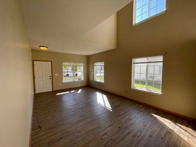 Building Photo - 1427 Levato Ln