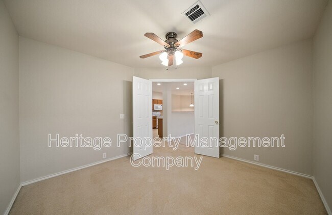 Building Photo - 5125 Knollwood