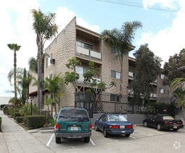 Building Photo - Pacific Pines